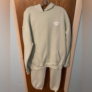 ✨White Fox✨ Matcha sweat set EUC